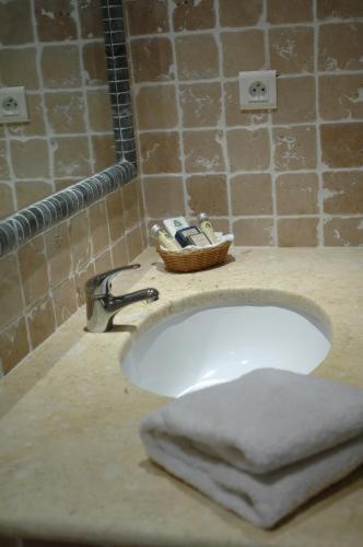 Le Clos De Pradines Hotel Saint-Quentin-la-Poterie