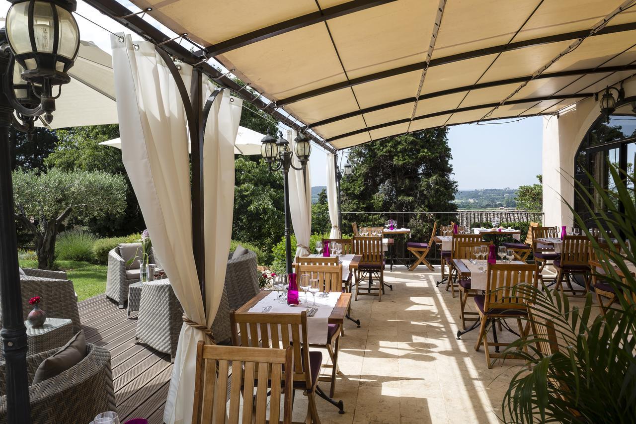 Le Clos De Pradines 3* Saint-Quentin-la-Poterie